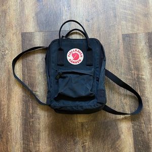 Fjällräven Mini Black Backpack